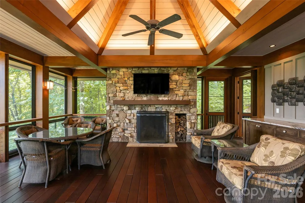 383 Eagle Ridge Road Zirconia, NC 28790