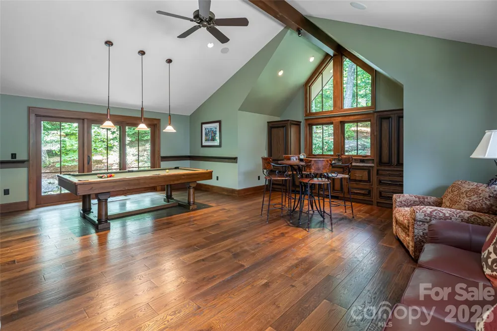 383 Eagle Ridge Road Zirconia, NC 28790
