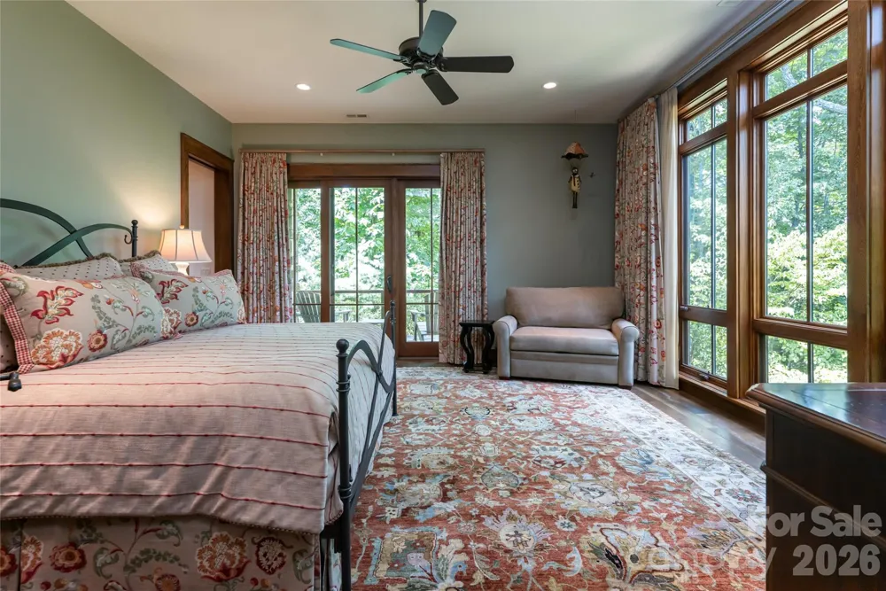 383 Eagle Ridge Road Zirconia, NC 28790