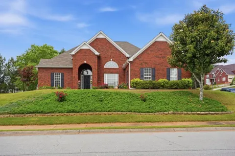 812 N Bay Overlook