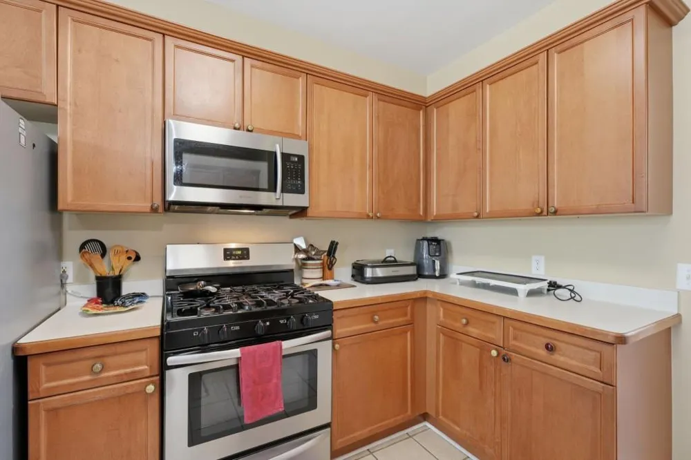 812 N Bay Overlook Villa Rica, GA 30180