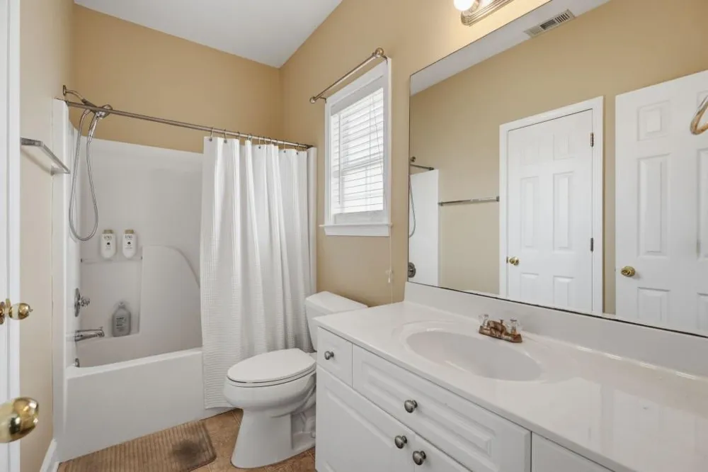 812 N Bay Overlook Villa Rica, GA 30180