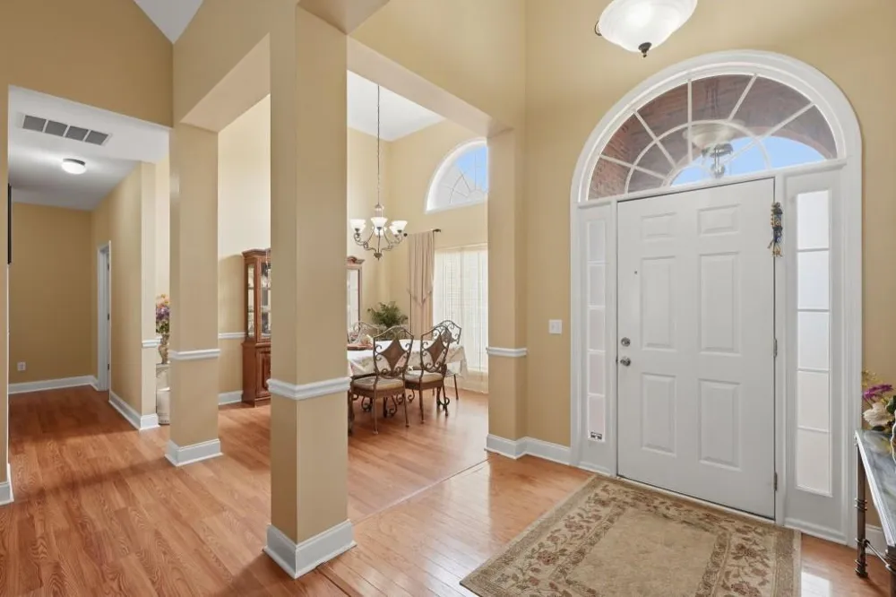 812 N Bay Overlook Villa Rica, GA 30180