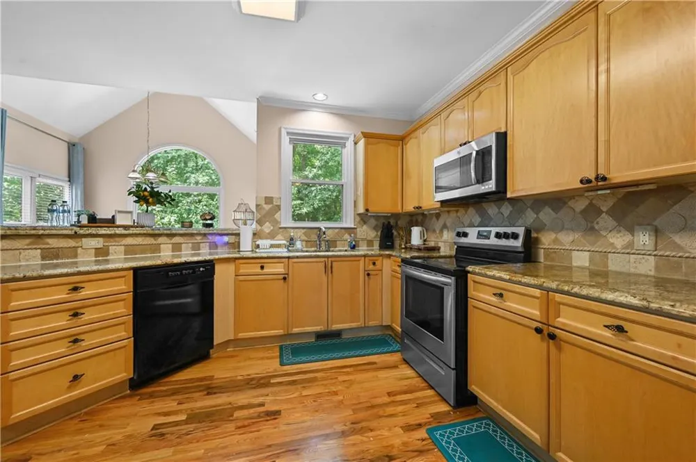 230 Ridge Bluff Lane Suwanee, GA 30024