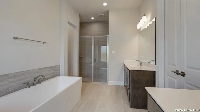 349 Mountain Oak Castroville, TX 78009