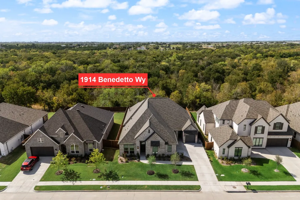 1914 Benedetto Way McLendon Chisholm, TX 75032