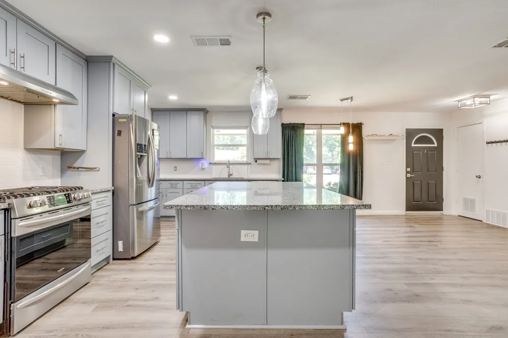 314 Bernice Court Burleson, TX 76028