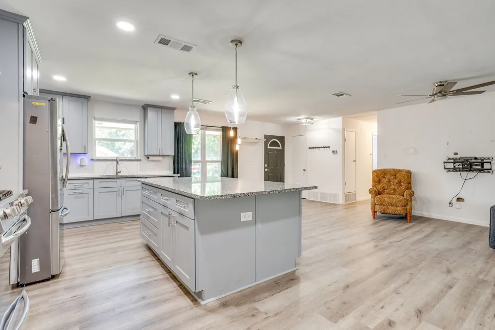 314 Bernice Court Burleson, TX 76028