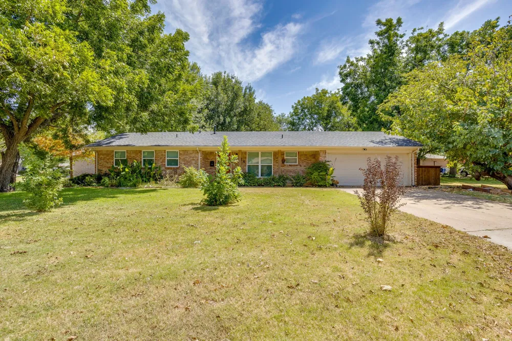 314 Bernice Court Burleson, TX 76028