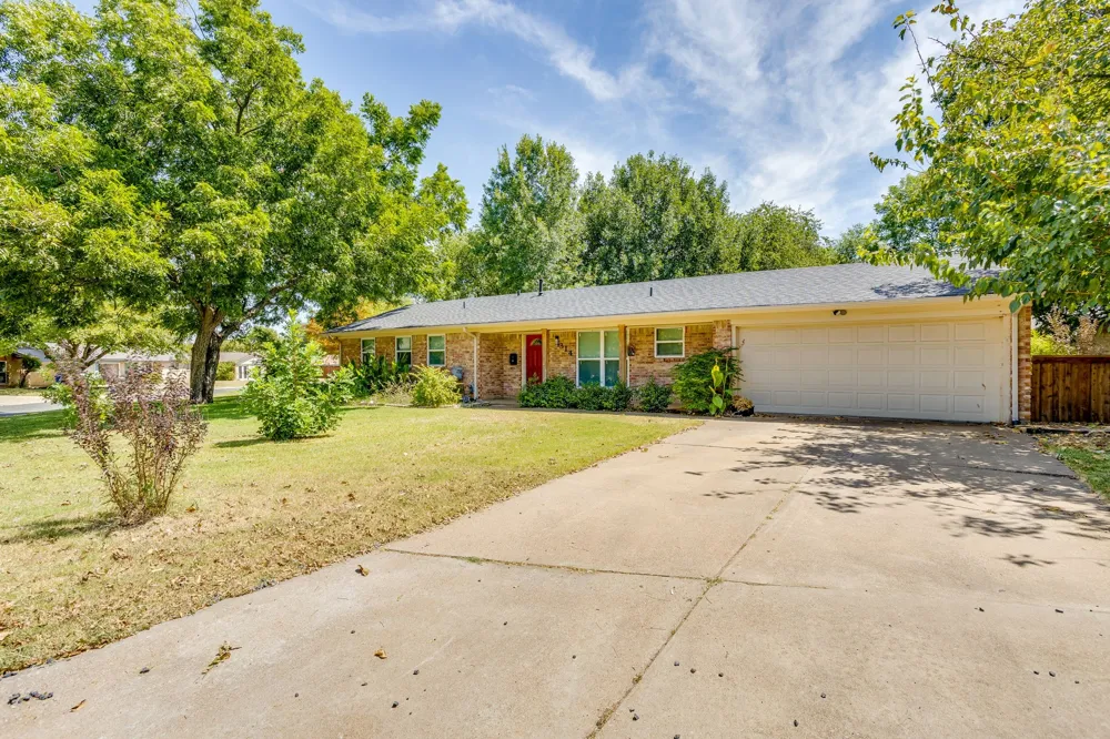 314 Bernice Court Burleson, TX 76028