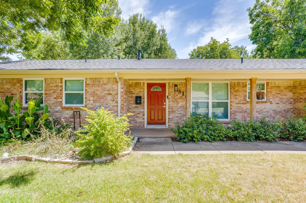 314 Bernice Court Burleson, TX 76028