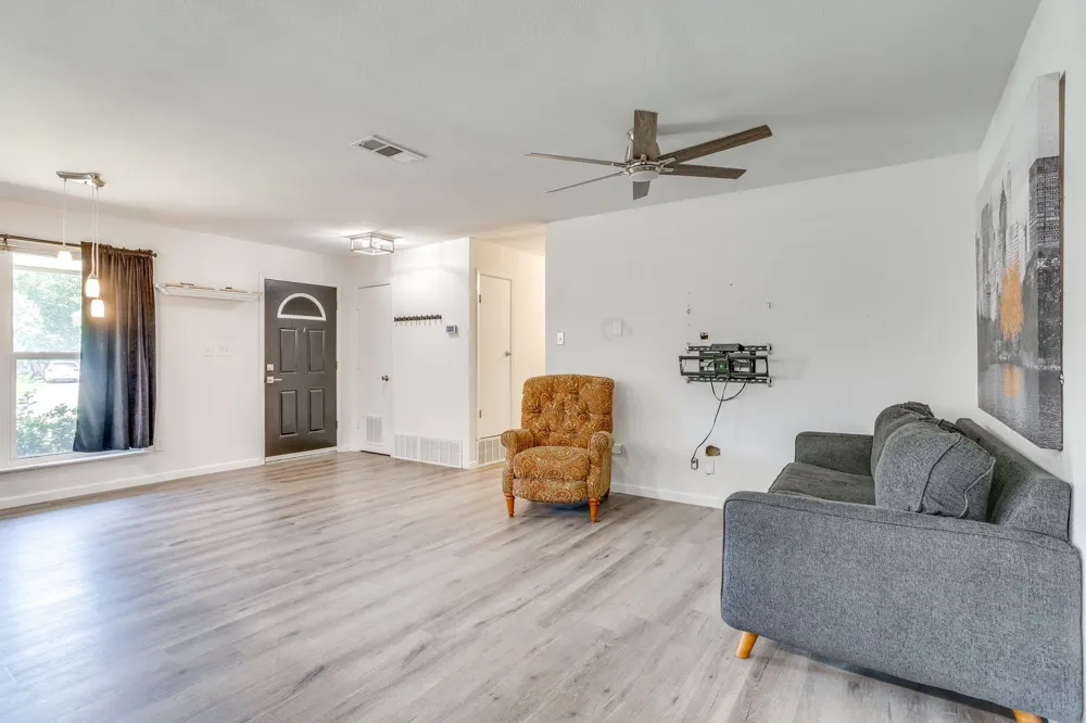 314 Bernice Court Burleson, TX 76028