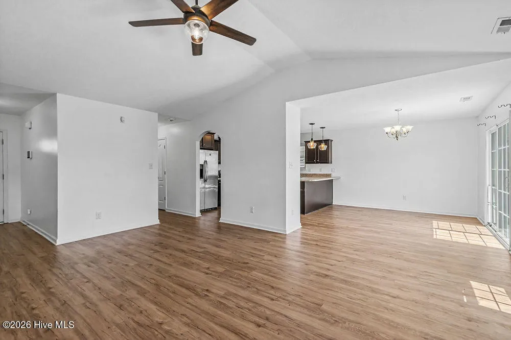 837 Dynasty Drive Jacksonville, NC 28546
