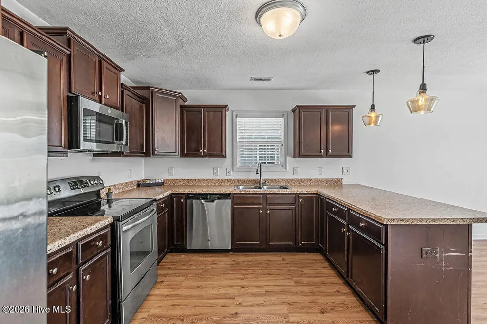 837 Dynasty Drive Jacksonville, NC 28546