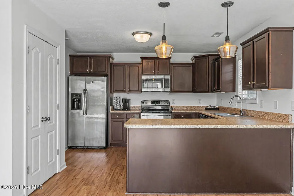 837 Dynasty Drive Jacksonville, NC 28546