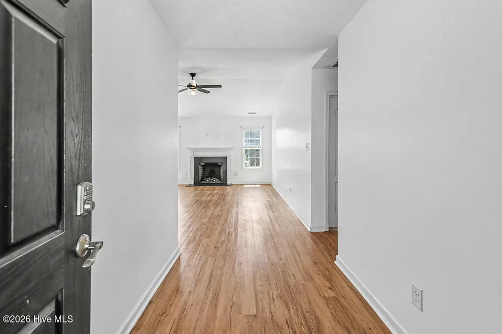 837 Dynasty Drive Jacksonville, NC 28546