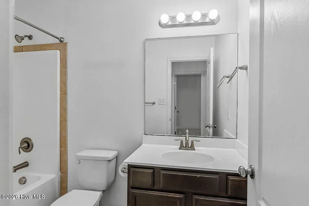 837 Dynasty Drive Jacksonville, NC 28546