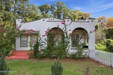 220 River Road
