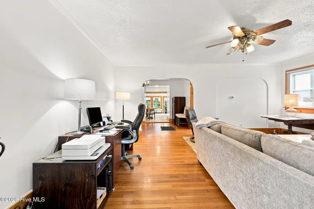 220 River Road Washington, NC 27889