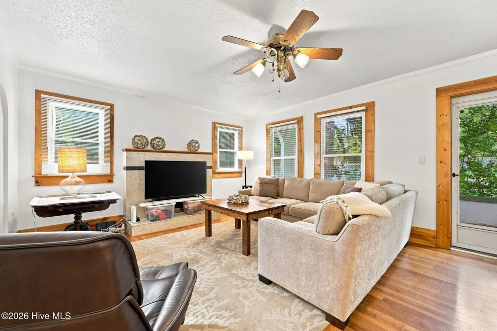 220 River Road Washington, NC 27889