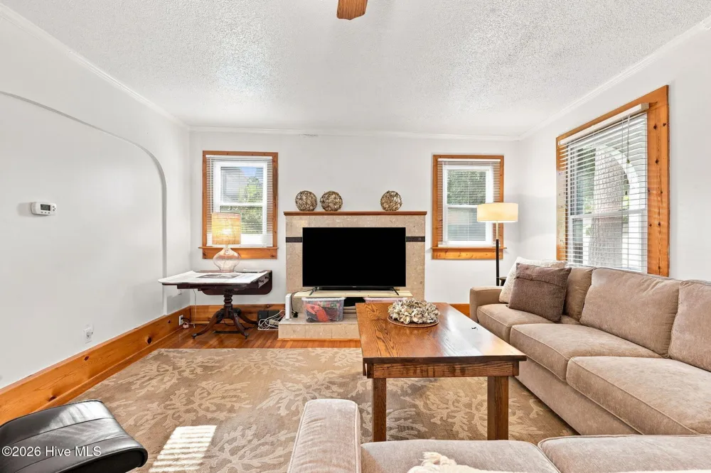 220 River Road Washington, NC 27889