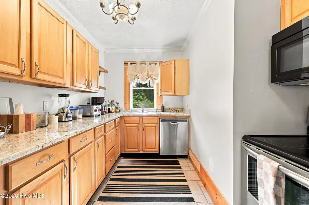220 River Road Washington, NC 27889