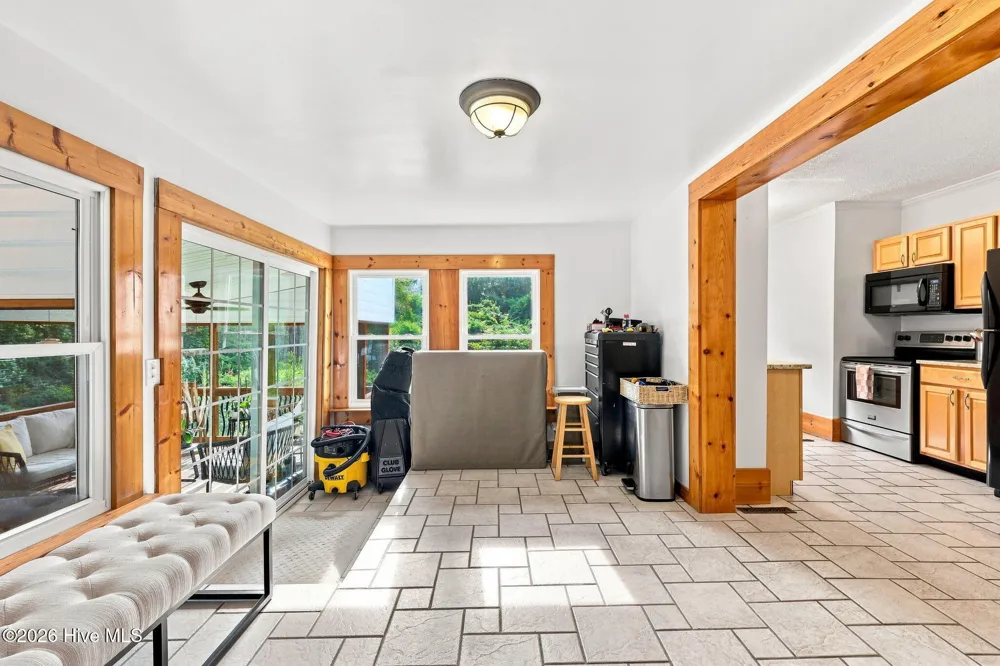 220 River Road Washington, NC 27889