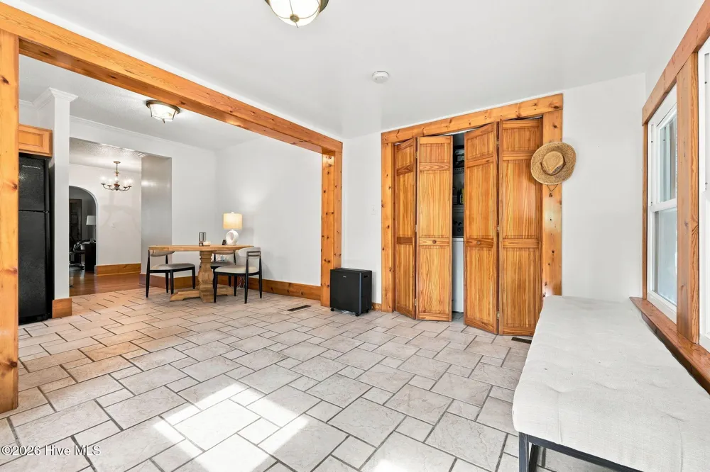 220 River Road Washington, NC 27889