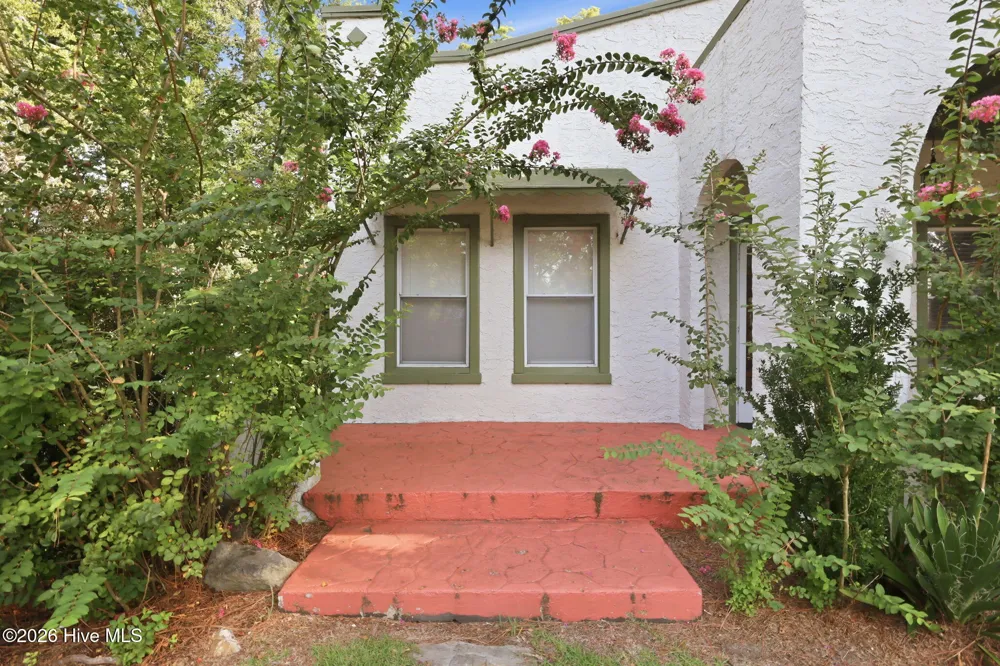 220 River Road Washington, NC 27889