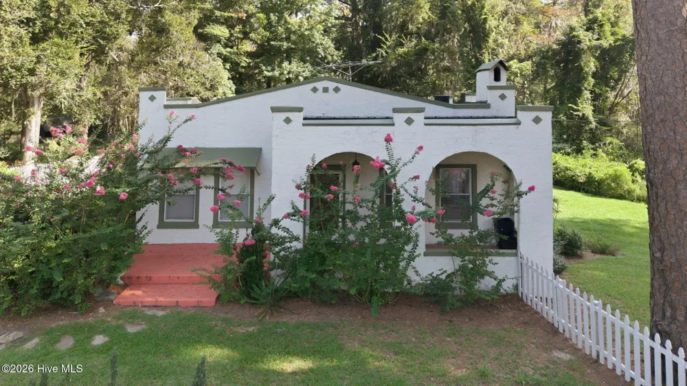 220 River Road Washington, NC 27889