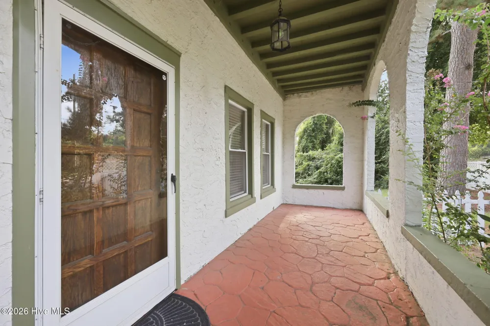 220 River Road Washington, NC 27889