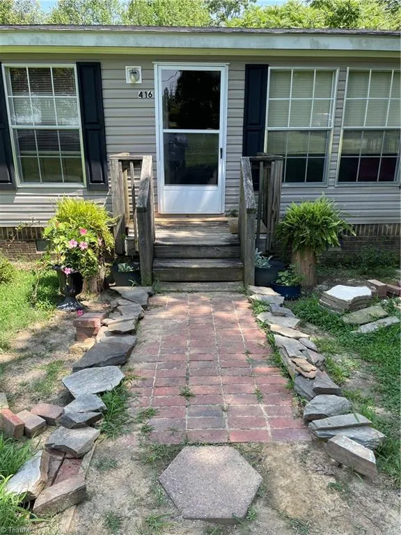 416 Peeden Drive Gibsonville, NC 27249