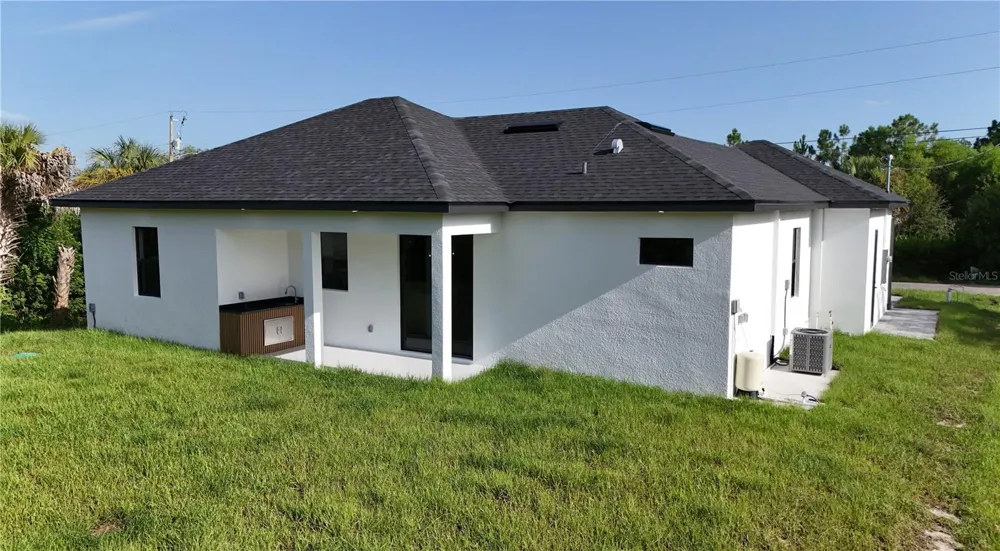3812 11TH STREET SW Lehigh Acres, FL 33976