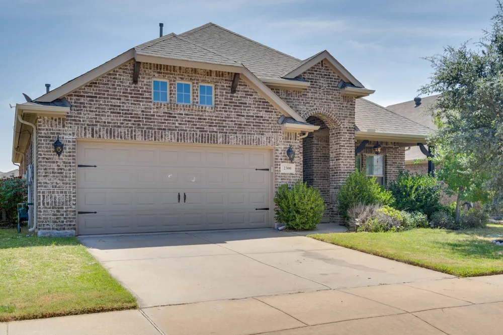 2300 Eppright Drive Little Elm, TX 75068