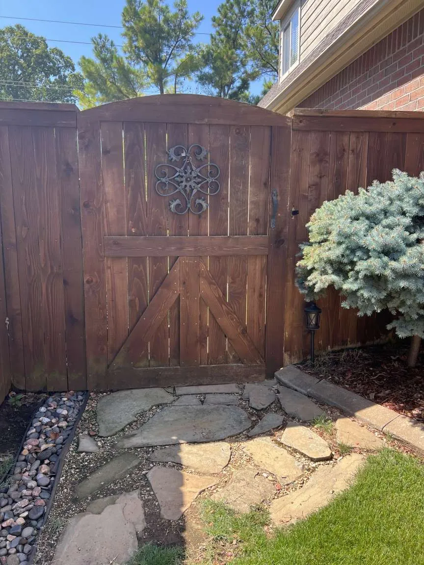 8606 E 110th Court Tulsa, OK 74133