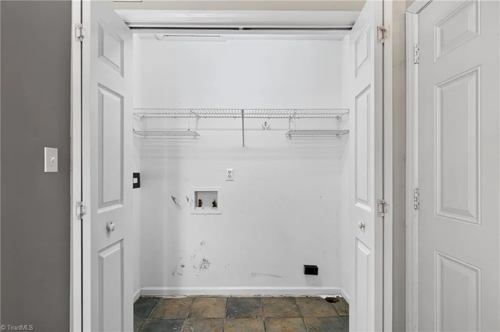 8 Hinkle Street Thomasville, NC 27360