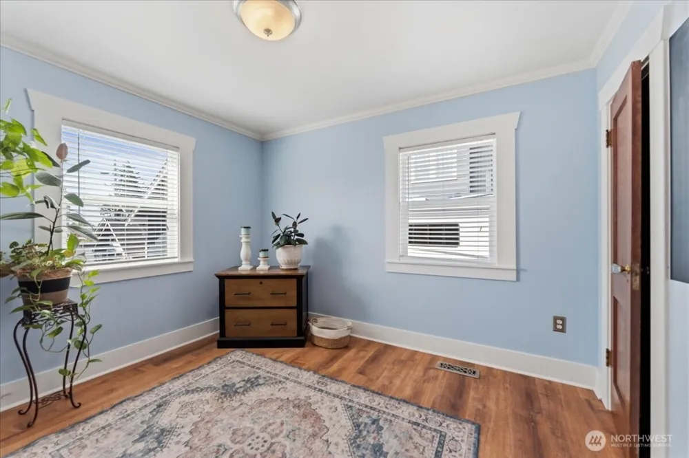1138 Pioneer Street Enumclaw, WA 98022