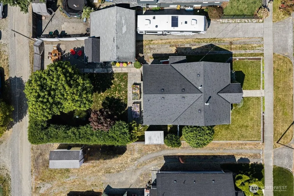 1138 Pioneer Street Enumclaw, WA 98022
