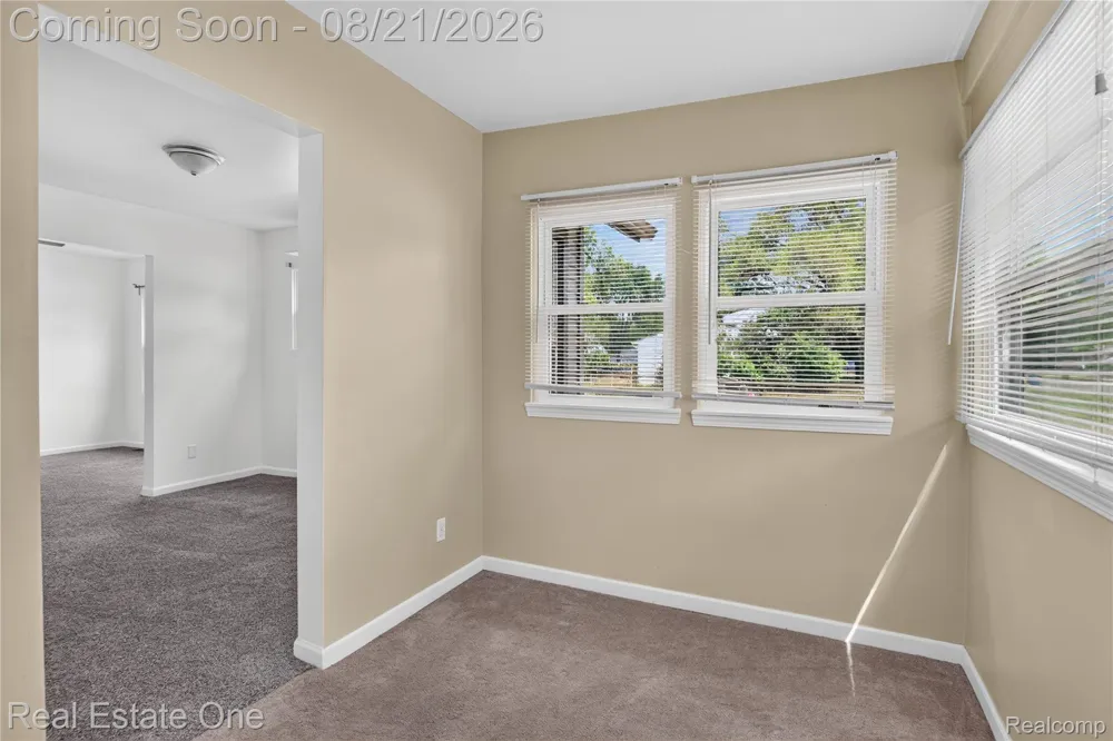 5749 Wilmer Street NW Westland City, MI 48185