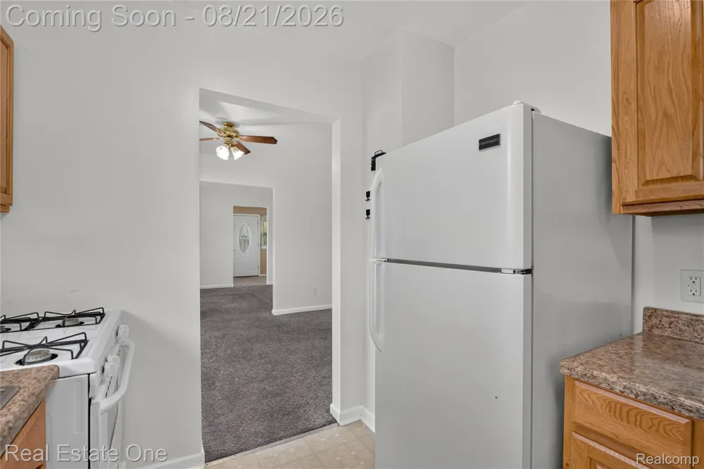 5749 Wilmer Street NW Westland City, MI 48185