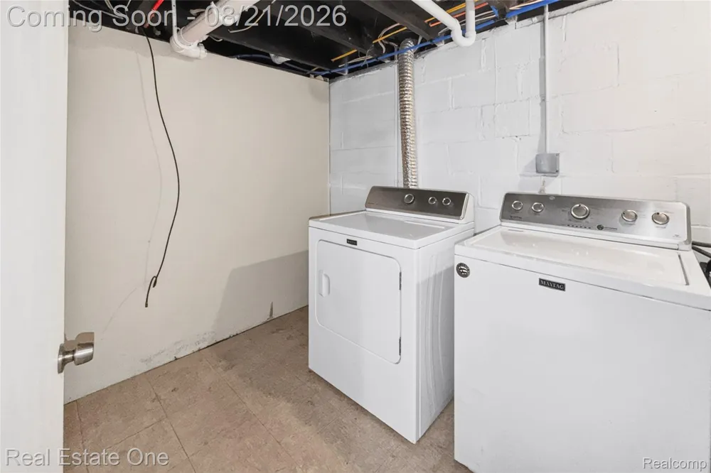 5749 Wilmer Street NW Westland City, MI 48185