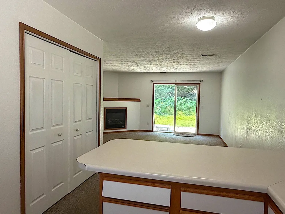 3811 Vale Drive East Bay Township, MI 49686