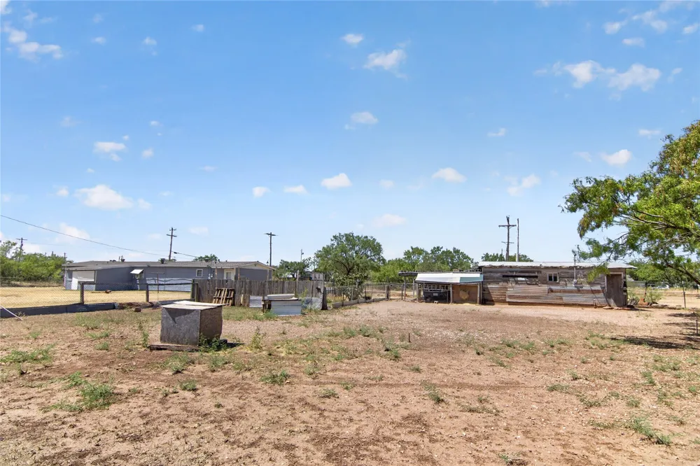 1331 Avenue G Anson, TX 79501