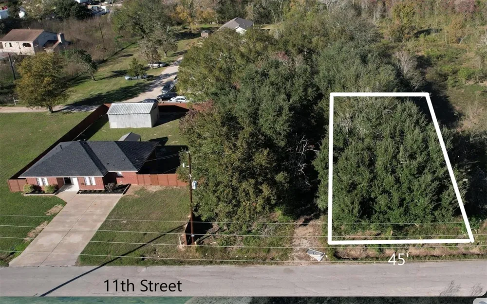 4690 11th Street Brookshire, TX 77423