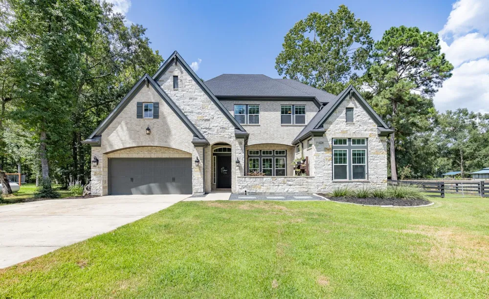 291 Vista Del Lago Drive Huffman, TX 77336