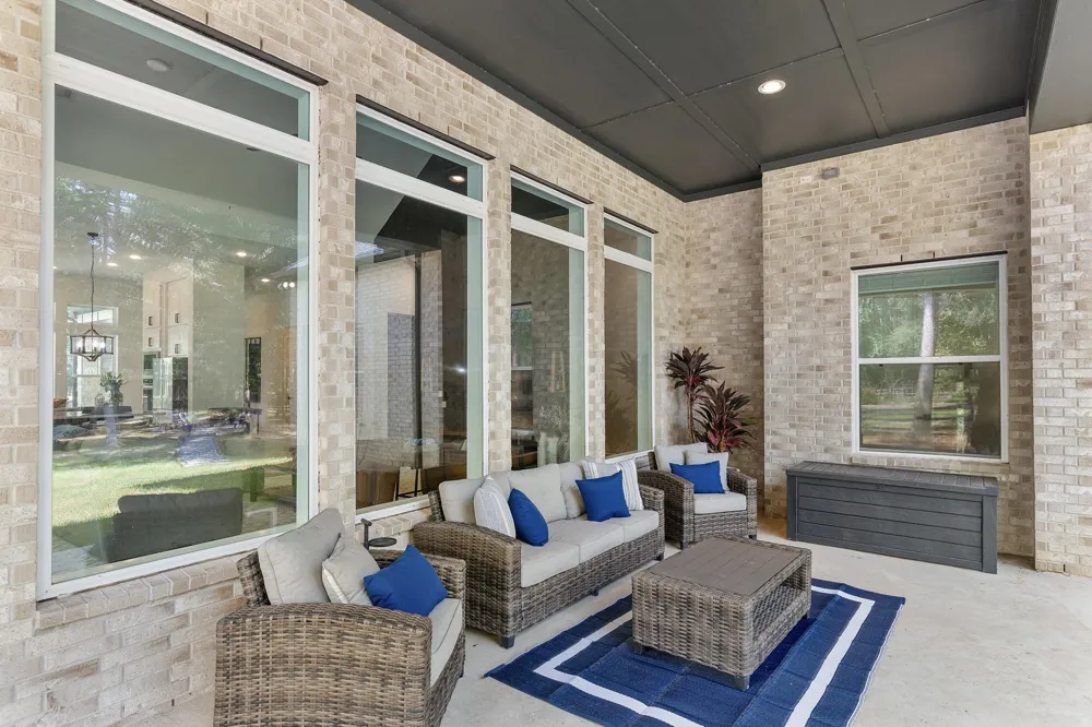 291 Vista Del Lago Drive Huffman, TX 77336