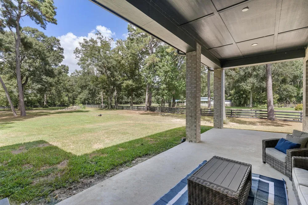 291 Vista Del Lago Drive Huffman, TX 77336
