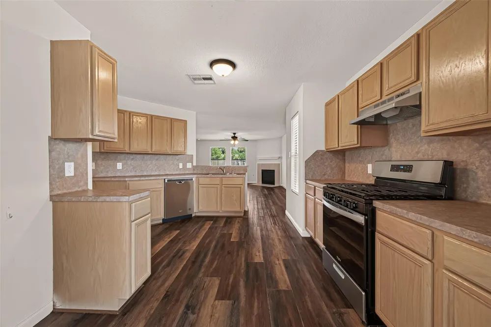 14837 Peachmeadow Lane Channelview, TX 77530