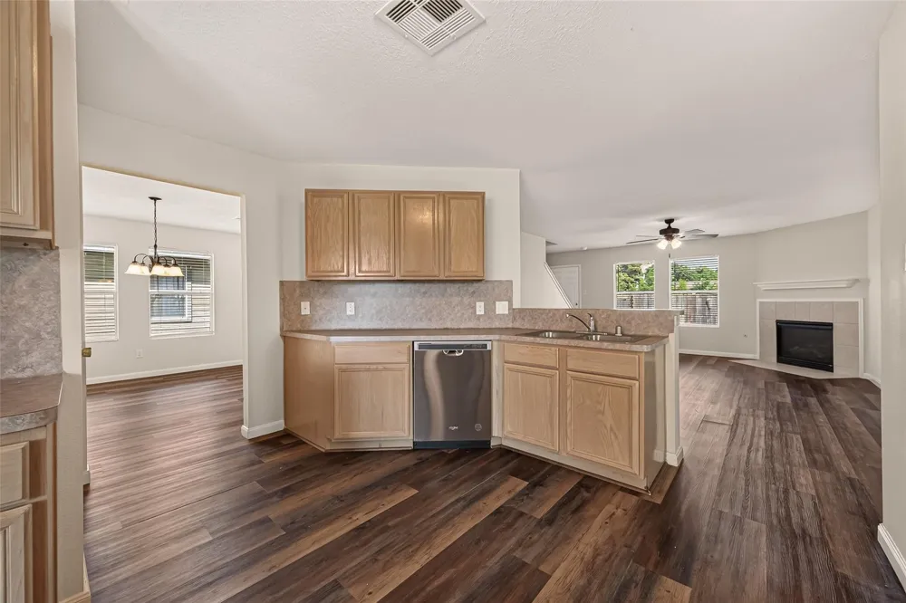 14837 Peachmeadow Lane Channelview, TX 77530