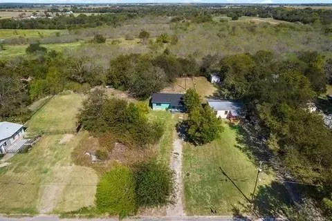 621 W 9th Street Kemp, TX 75143